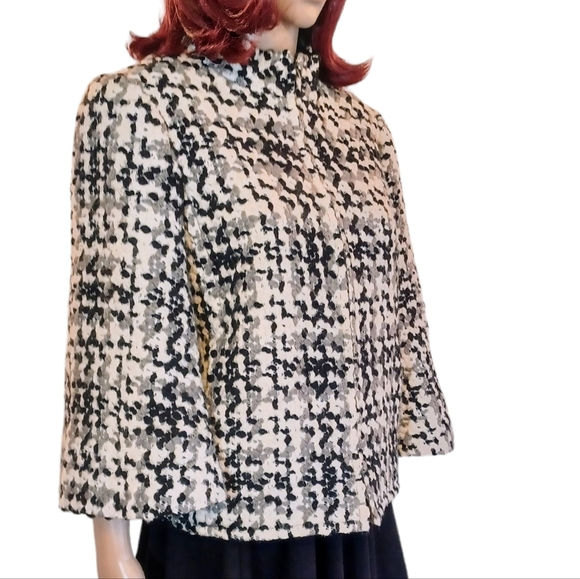 Vintage Anthracite Bell-Sleeved Nubby Tweed Jacket - Picture 5 of 12